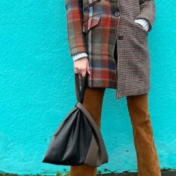 Nanushka Large Jen Bag "EUC" - Picture 13 of 16